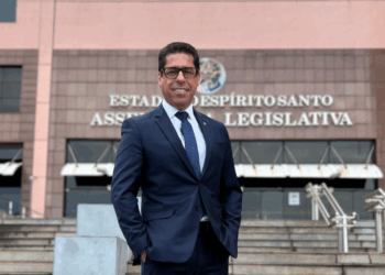 Assembleia Legislativa veste verde e amarelo para torcer pela seleção brasileira feminina de futebol durante a Copa do Mundo