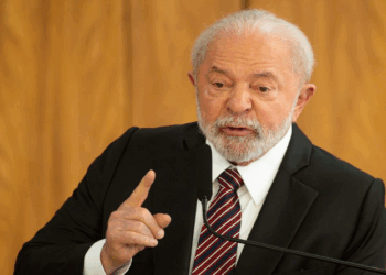 Lula se reúne com presidentes sul-americanos em Brasília