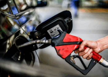 Mudança no cálculo do ICMS sobre gasolina vai aumentar preço do combustível em 24 unidades da federação