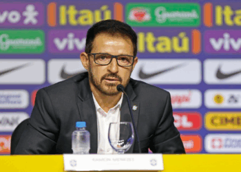 Cheia de novidades, seleção é convocada para 1º jogo após a Copa