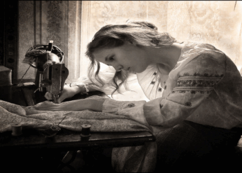 Costurar pode reduzir a ansiedade e gerar muitos benefícios à saúde