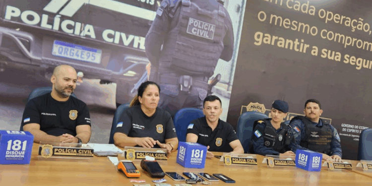 Polícia Civil prende suspeitos de participarem de quadrilha especializada em aplicar golpes em clientes de banco