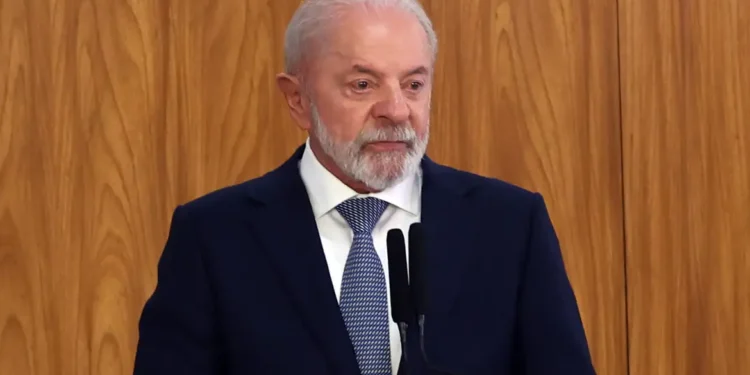 Lula comenta prisão de Jair Bolsonaro: “Lição de democracia”