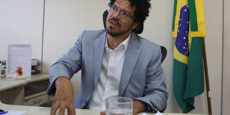 Governo mantém críticas após 4ª versão do PL Antifacção de Derrite