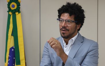 Brasília 13/11/2025 - Secretário Nacional de Assuntos Legislativos do MJSP, Marivaldo Pereira, durante entrevista para Agência Brasil.  Foto Valter Campanato/Agência Brasil.