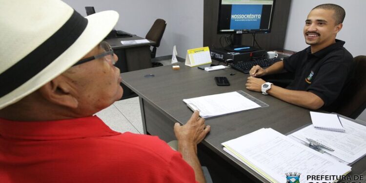 Mais de R$ 2 milhões são concedidos em linha de crédito para microempreendedores de Cariacica em 2024