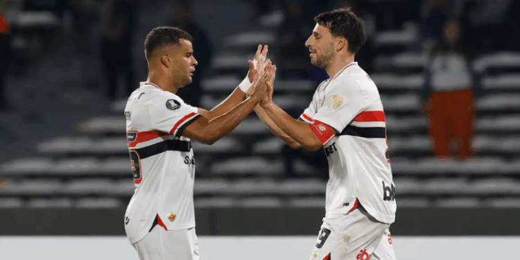 São Paulo estreia bem e vence Talleres na Argentina pela Libertadores
