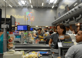 Consumo dos brasileiros cresce 2,63% no primeiro semestre