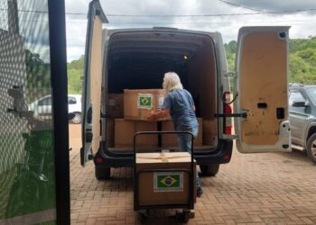 Ministério da Saúde entrega kits de medicamentos e insumos suficientes para atender 3 mil pessoas no Paraná