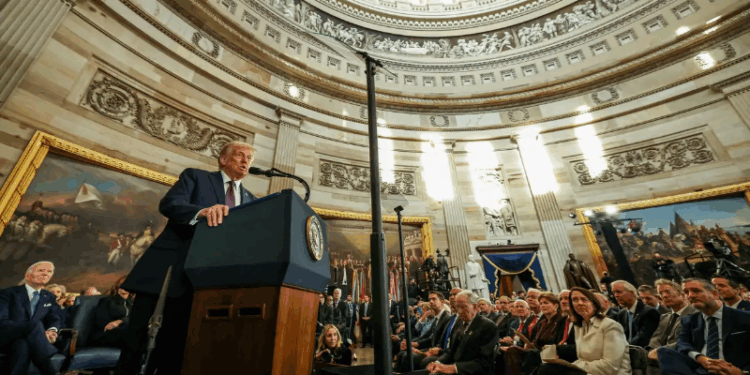 Lula deseja êxito a Trump e pede avanço em parcerias