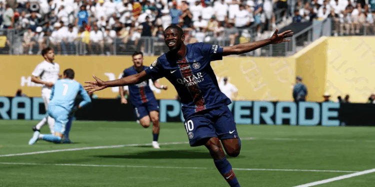 PSG goleia Real Madrid e se garante na final do Mundial de Clubes