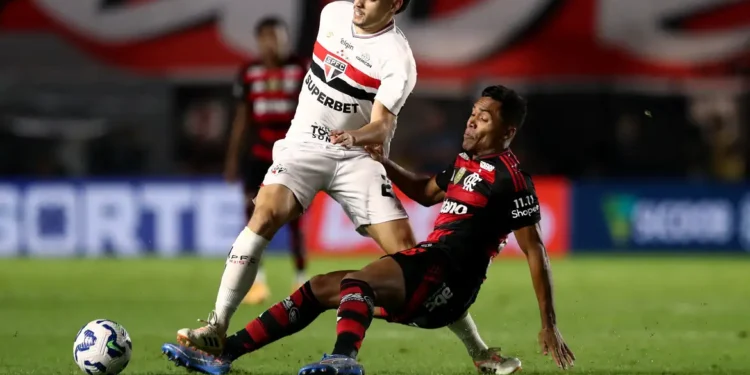 Brasileiro: São Paulo arranca empate e impede Fla de assumir liderança