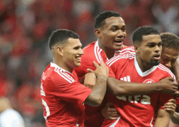 Copa do Brasil: Internacional sai na frente do Maracanã