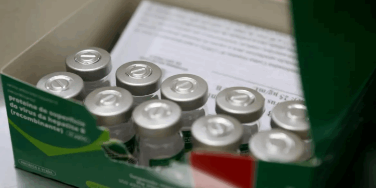 População do quilombo Boa Esperança no Rio é vacinada contra hepatite