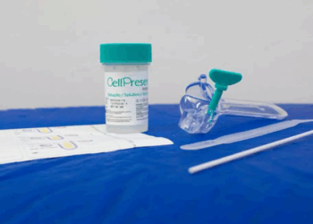 Saiba como é o novo teste do SUS para detectar câncer do colo do útero