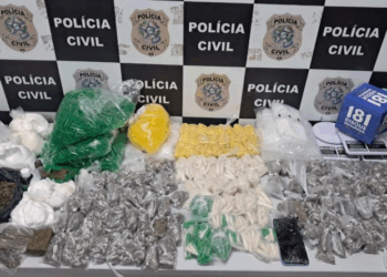 “Chefona” do tráfico: polícia prende mulher com drogas em Cariacica