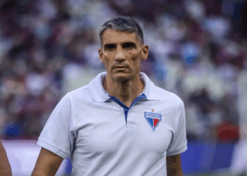 Fortaleza demite técnico Juan Pablo Vojvoda após 4 temporadas