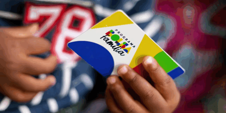 Caixa paga Bolsa Família a beneficiários com NIS de final 4