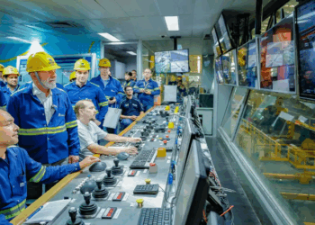 Ao lado de Zema, Lula defende relação republicana