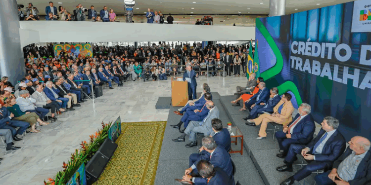 Saiba como vai funcionar o crédito consignado CLT