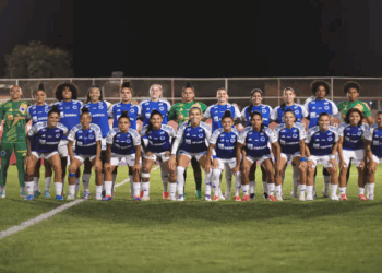 Cruzeiro derrota Real Brasília para liderar o Brasileiro Feminino