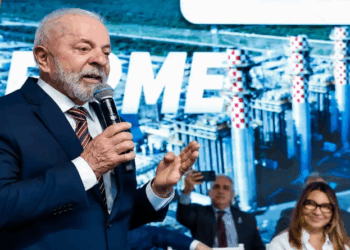 Lula defende soberania do Brasil sobre minerais críticos