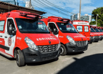 Bombeiros são perseguidos ao socorrer homem achado com corpo queimado na Serra
