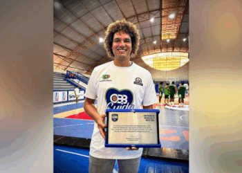 Anderson Varejão é o primeiro embaixador da seleção brasileira de basquete; veja o vídeo