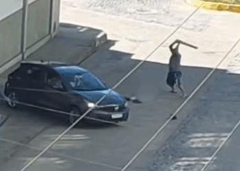 Homem é morto a pauladas no meio da rua em Nova Venécia e suspeito é preso