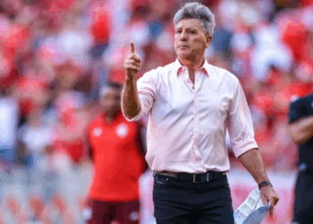 Renato Gaúcho reafirma sonho de treinar a Seleção Brasileira: “A minha parte eu faço”