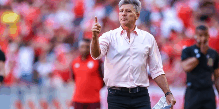 Renato Gaúcho reafirma sonho de treinar a Seleção Brasileira: “A minha parte eu faço”