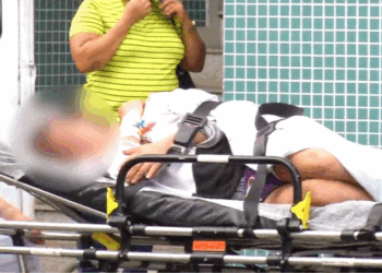 Mulher tem traumatismo craniano após ser golpeada em rua de Vila Velha