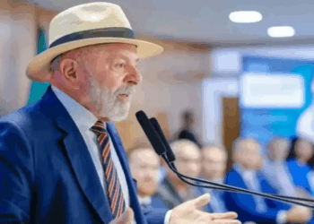 Aprovação e reprovação de Lula por região, gênero, idade, escolaridade, renda, religião e raça