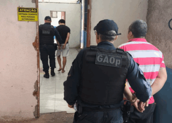 Câmeras de reconhecimento facial localizam foragidos na Rodoviária de Vitória