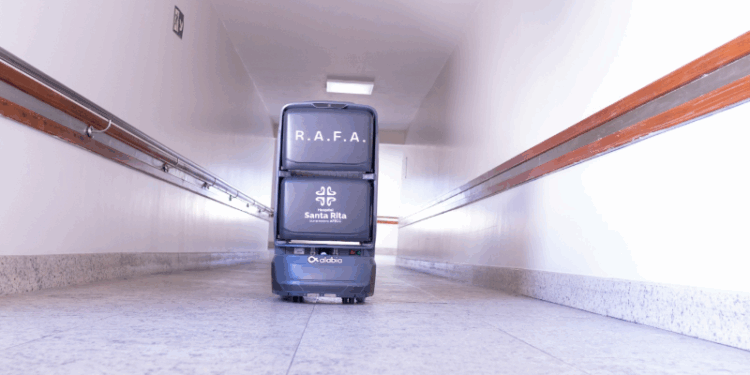 Hospital Santa Rita Avança com Robô na Gestão de medicamentos