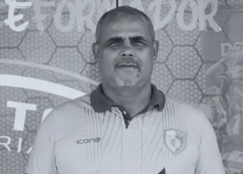 Auxiliar técnico do Porto Vitória morre após jogo que levou time à final do Capixabão