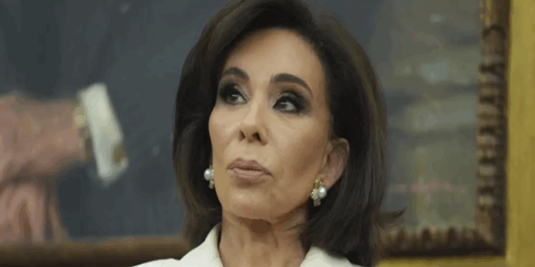 Jeanine Pirro, aliada de Trump e ex-estrela da Fox News, é nomeada procuradora de Washington