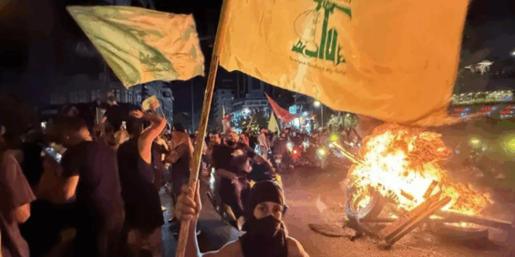 Governo do Líbano aprova plano de desarmamento do Hezbollah, apesar da oposição de ministros xiitas