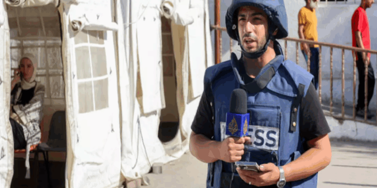 Quem era Anas al Sharif, jornalista morto por Israel acusado de ser terrorista do Hamas?