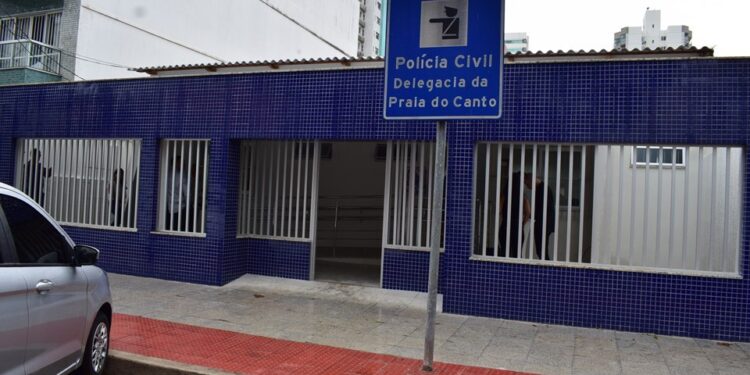 23/12/2025 – PCES prende mulher por desviar mais de R$ 450 mil de empresa em Vitória
