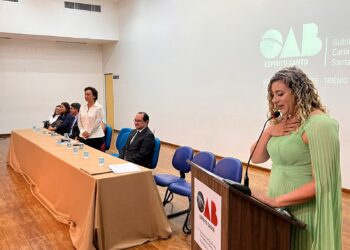 Monique Neves dos Santos Helker assume Presidência da 11ª Subseção da OAB de Cariacica e Santa Leopoldina