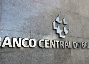 Contas externas têm saldo negativo de US$ 5,1 bilhões em outubro