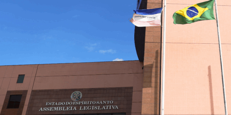 Matéria transforma duas supervisões na Assembleia