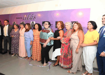 Ales inaugura galeria sobre mandatos femininos na Casa