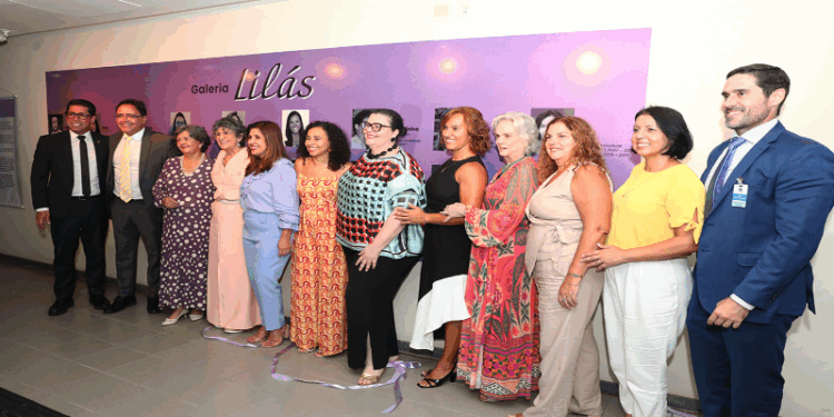Ales inaugura galeria sobre mandatos femininos na Casa
