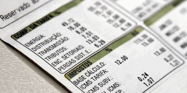 Enel faz mutirão para cliente renegociar débitos