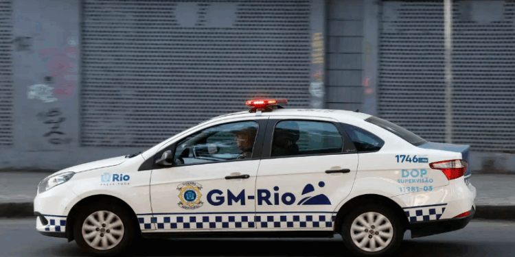 Constituição impede nova Força Municipal armada no Rio, diz entidade