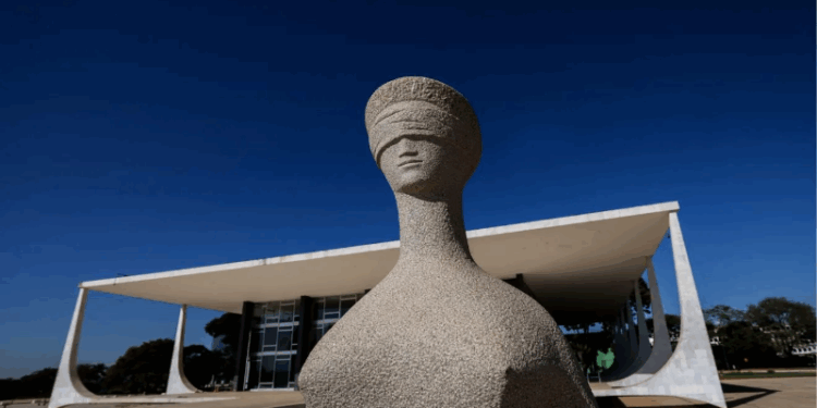 STF muda de posição e amplia novamente o alcance do foro privilegiado