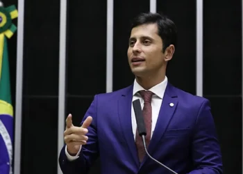 Vice-presidente da CPMI do INSS acusa deputado maranhense de ameaça