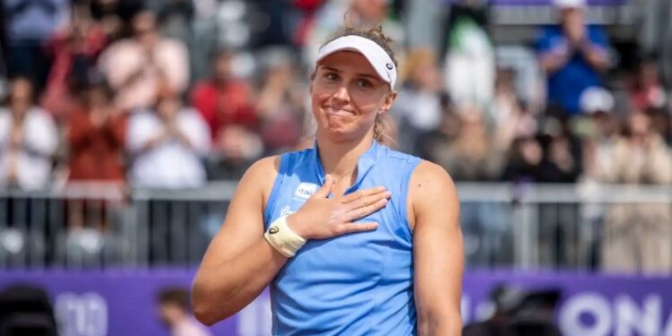 Bia Haddad dá adeus ao WTA de Londres; dupla de Stefani vai às quartas